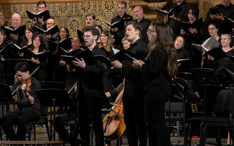 Camerata choir singing