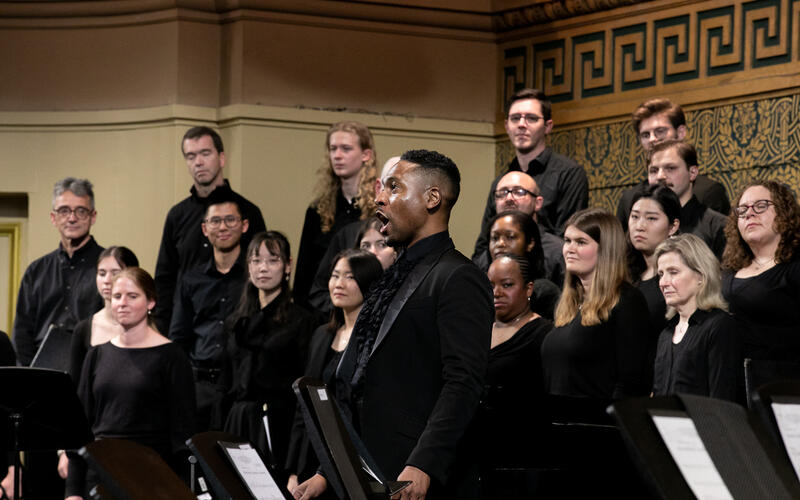 Camerata choir singing