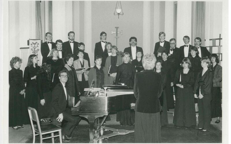 Yale Camerata in its first season, preparing for a concert with accompanist Tim Smith at Church of the Redeemer, fall 1985