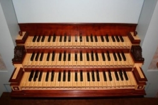 Marquand T&B Organ Installation keyboard