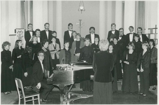 Yale Camerata in its first season, preparing for a concert with accompanist Tim Smith at Church of the Redeemer, fall 1985