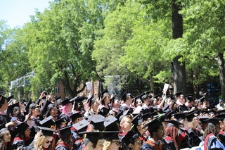 Commencement ISM-Music
