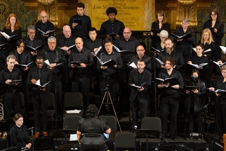 Yale Camerata singing
