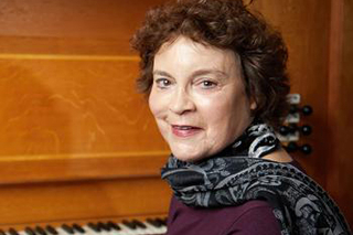 Carole Terry headshot